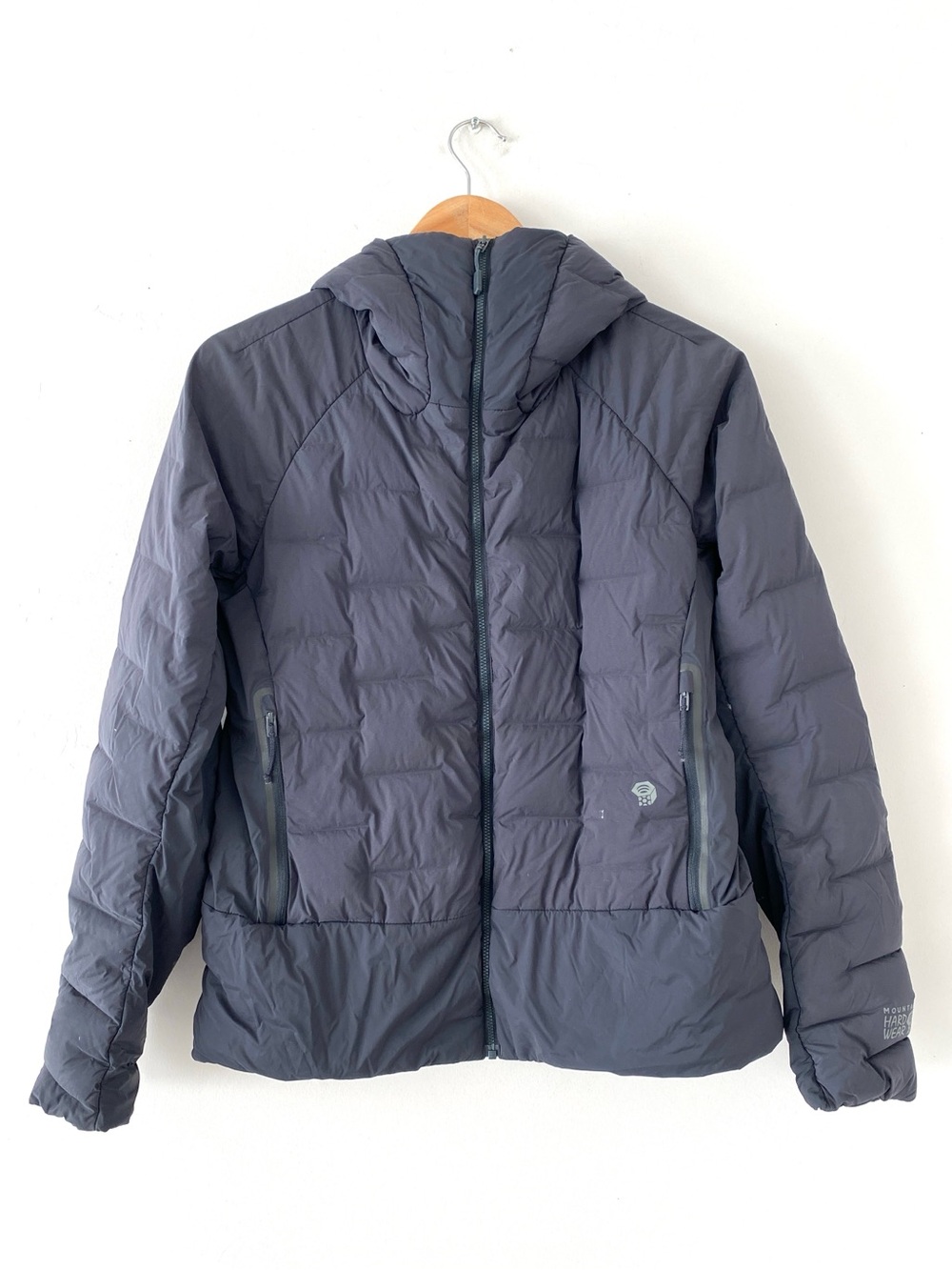 Mountain Hardwear Hooded Goose Down Puffer Jacket Dark Gray Sz M *Flaw w/ Paint